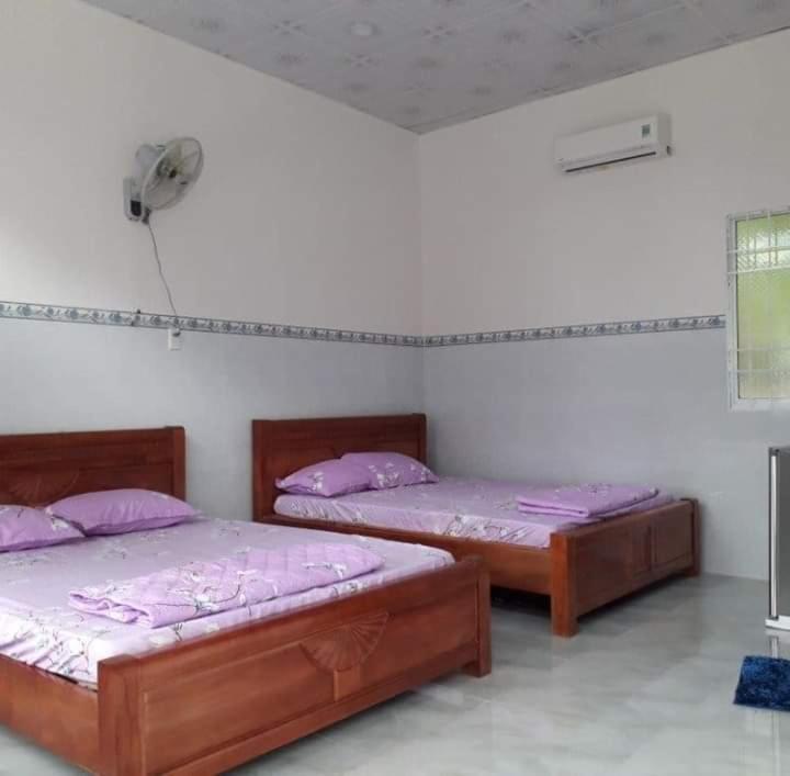 Nhà Nghỉ NgọC PhuọNg Hon Son Hotel Lai Son Exterior foto